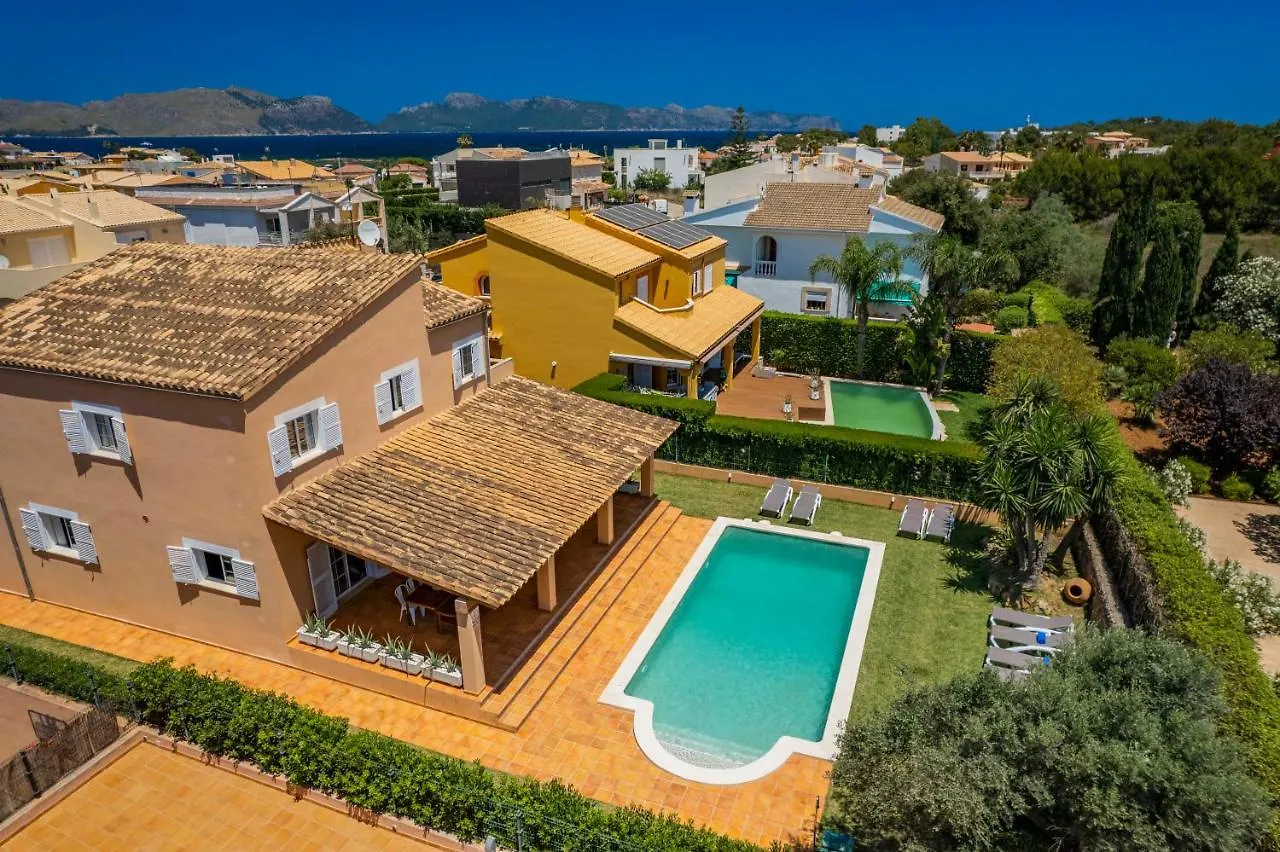 Villa Joana Barcares For 10 With Swimming Pool Alcudia   Alcudia (Mallorca)