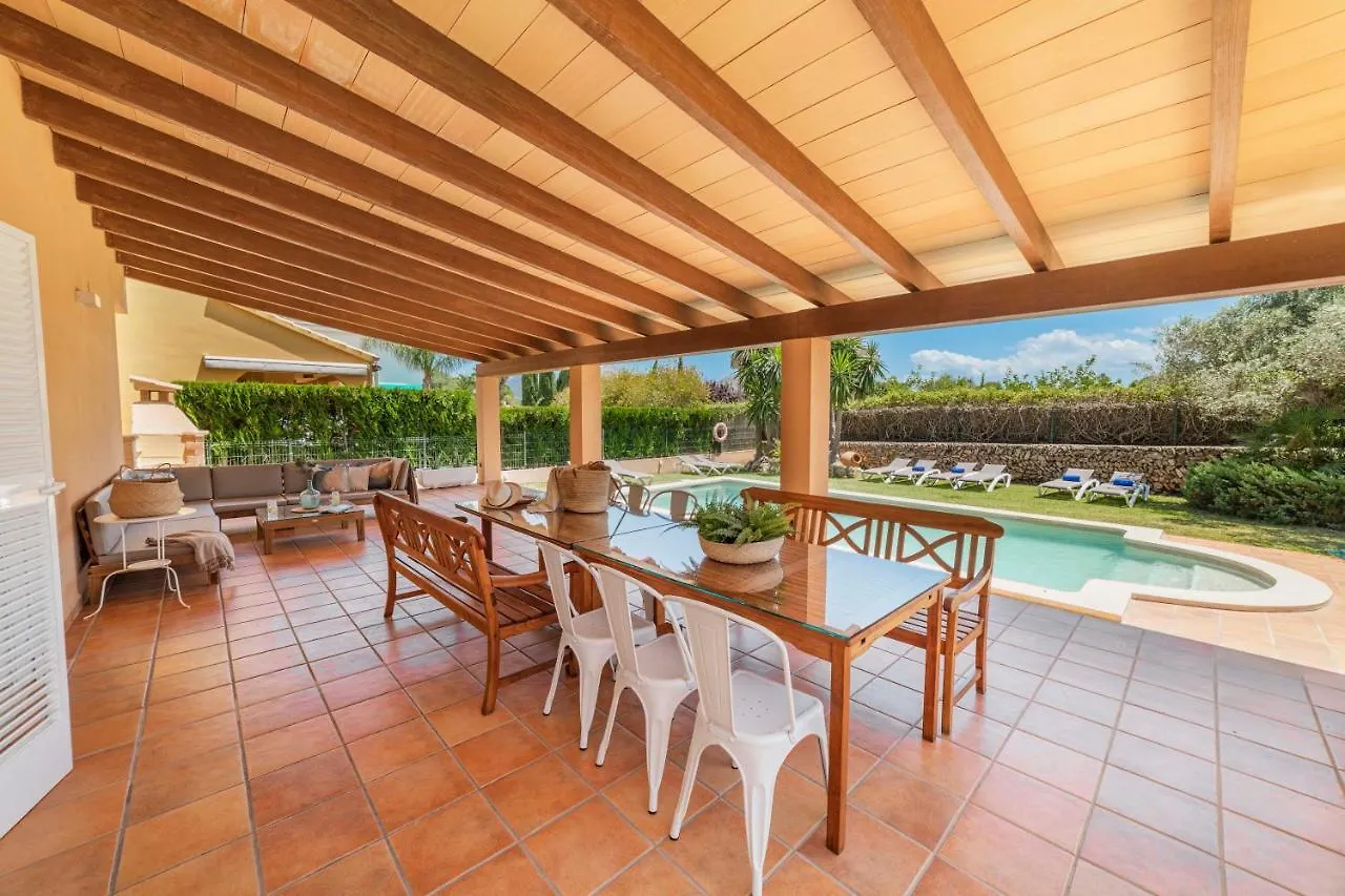 Villa Joana Barcares For 10 With Swimming Pool Alcudia