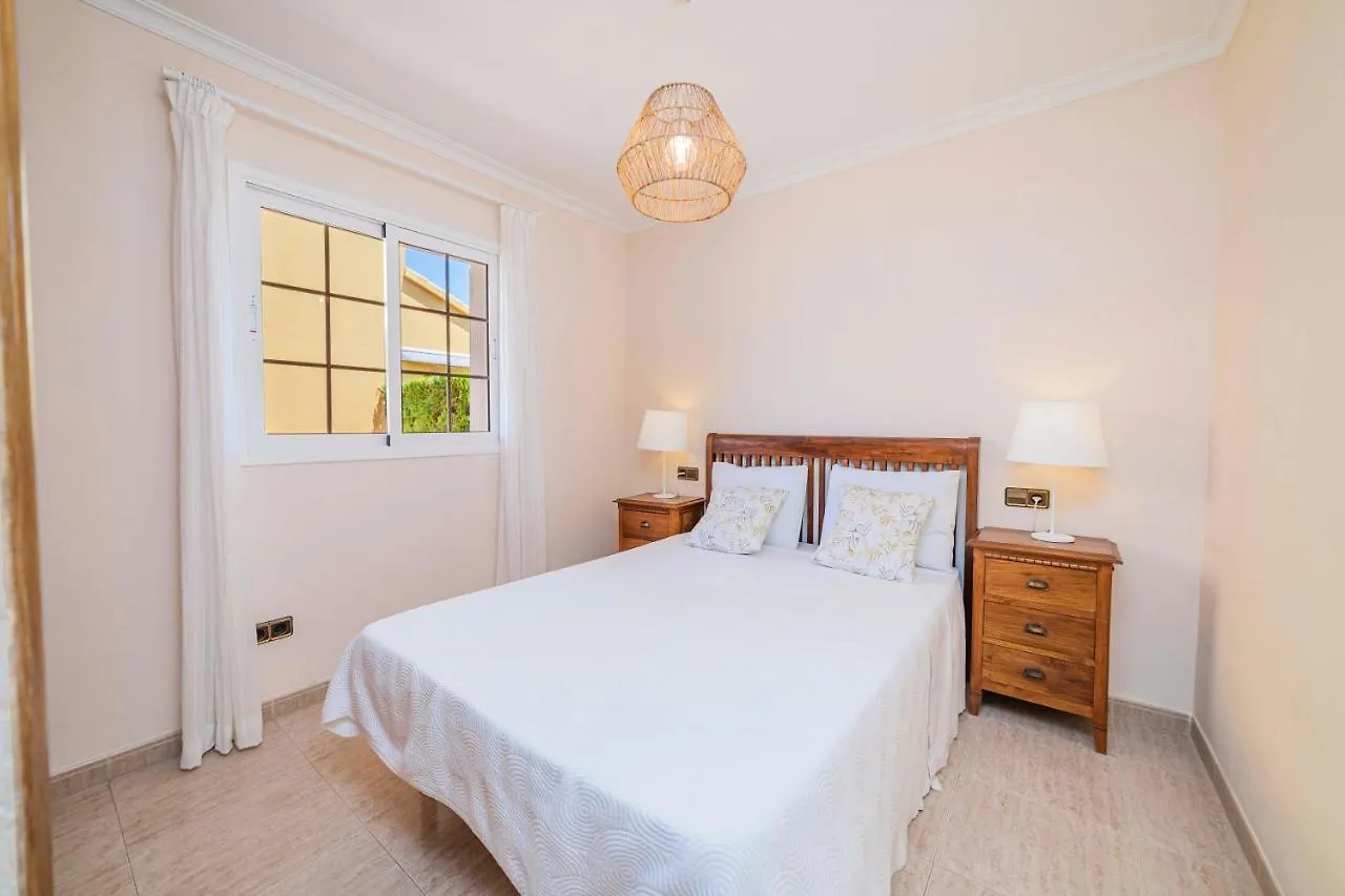 Villa Joana Barcares For 10 With Swimming Pool Alcudia   Alcudia (Mallorca)