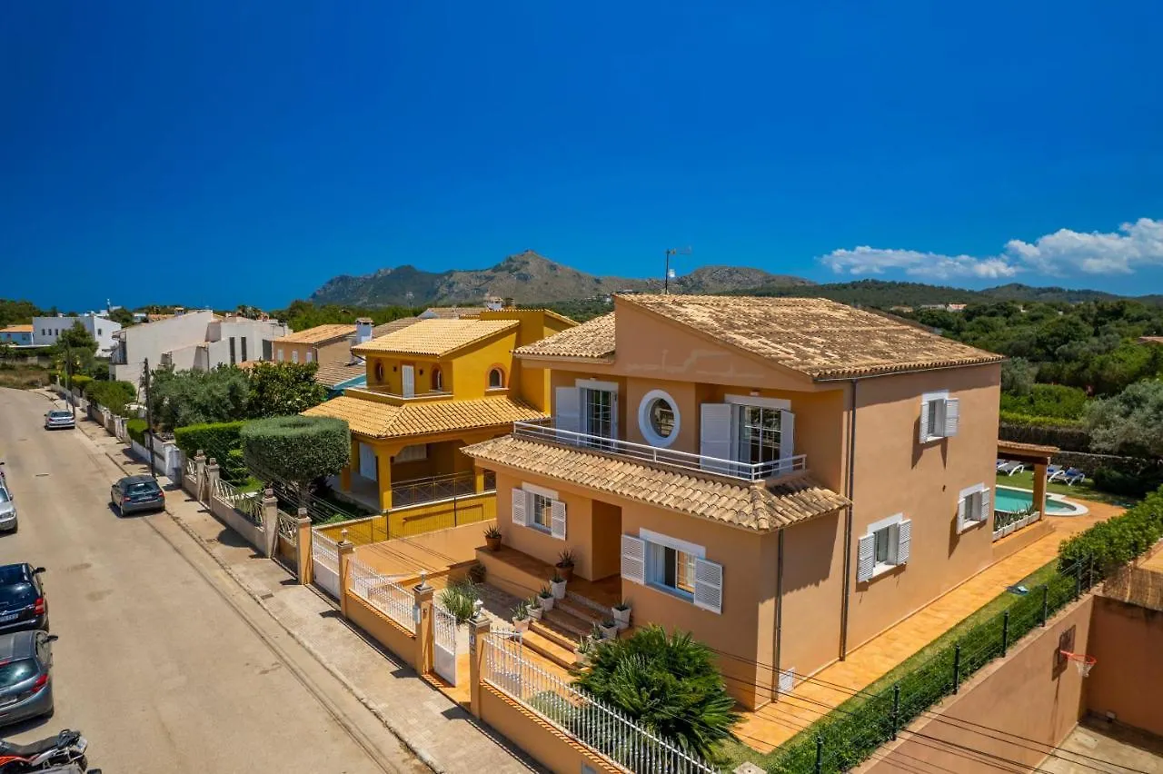 Villa Joana Barcares For 10 With Swimming Pool Alcudia  Spain